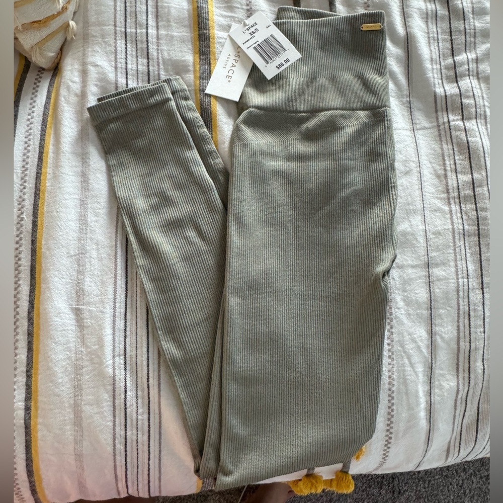 L*Space ribbed sage leggings xs/s